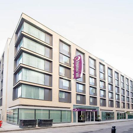 Premier Inn London City - Aldgate Exterior photo